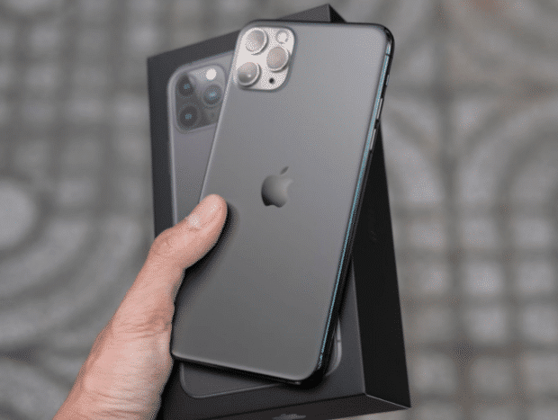 报告：近期苹果 iPhone 用户换机周期延长