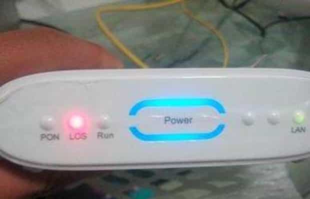 los红灯闪烁什么意思