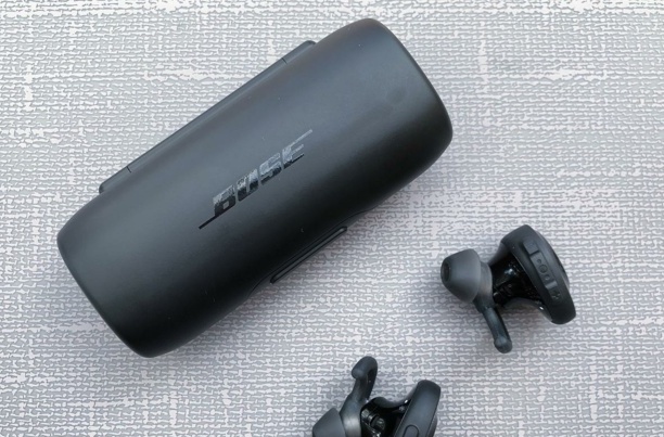 蓝牙耳机另一只连不上如何办,蓝牙耳机一个连不上怎么回事