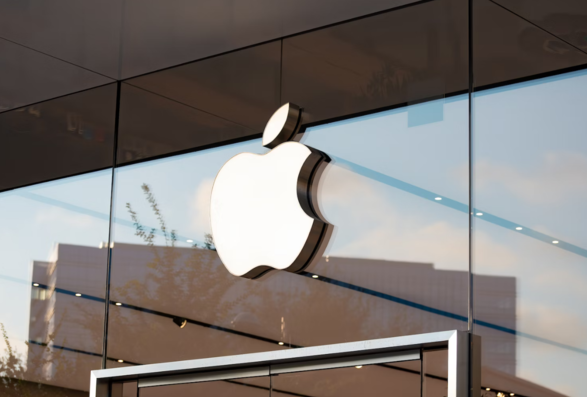 苹果招聘显示:扩充人工智能专业队伍,让生成式 AI 能在 iPhone 上本地运行