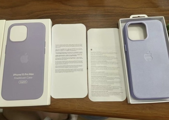 爆料者分享苹果 iPhone 15 编织工艺保护壳照片，将替代皮革保护壳
