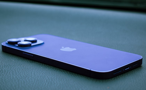 因苹果 iPhone 价格高，超过 50% 用户选择分期付款购买