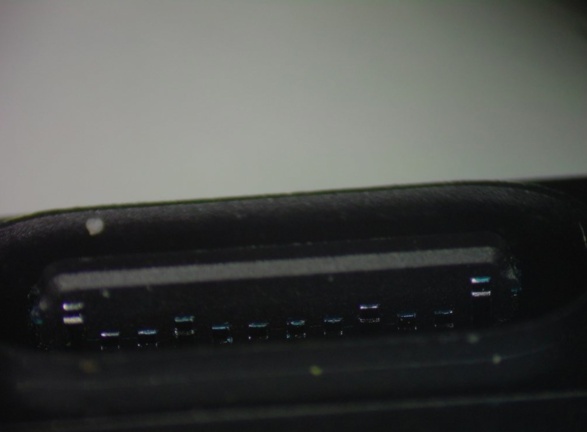 苹果 iPhone 15 系列 USB-C 组件更多细节照片曝光