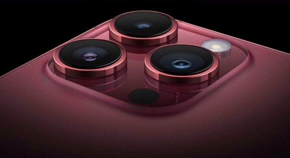 消息称苹果 iPhone 15 Pro Max 将采用潜望镜镜头，但发货时间推迟