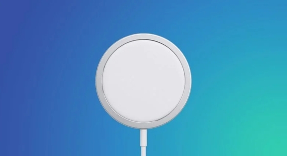 四款 iPhone 15 机型 Qi 无线充电功率仍然限制为 7.5W