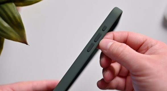 苹果为 iPhone 15 系列机型推出硅胶保护壳，上手视频欣赏