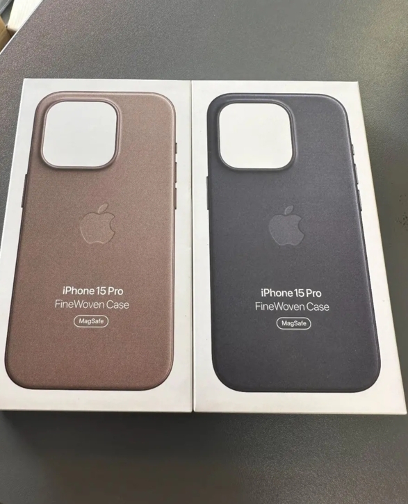 网友开箱苹果 iPhone 15 系列 FineWoven 保护壳