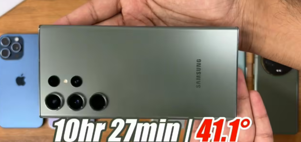苹果 iPhone 15 Pro Max 续航测试：对比安卓旗舰表现如何？