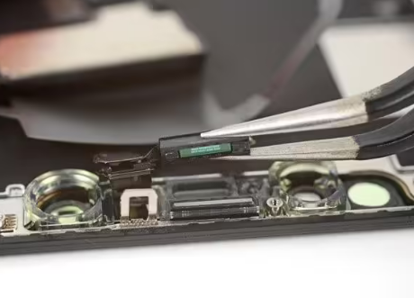 因苹果官方严苛的零件配对要求，iFixit 下调 iPhone 14 可维修得分