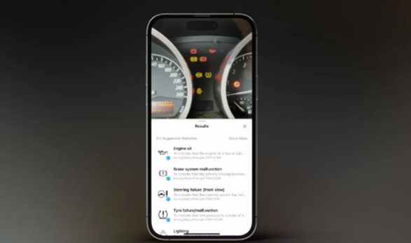 iOS 17 看图查询功能支持识别汽车仪表盘警报