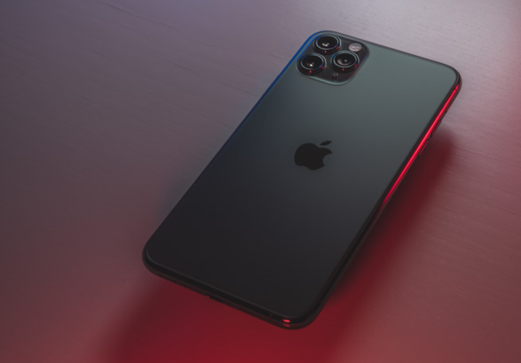 因 iPhone “电池门”事件，苹果被判向七名韩国用户每人赔偿 7 万韩元