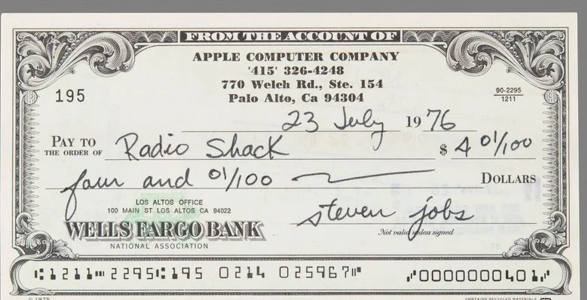 由史蒂夫·乔布斯签名的支票正在拍卖，预计超出 2.5 万美元