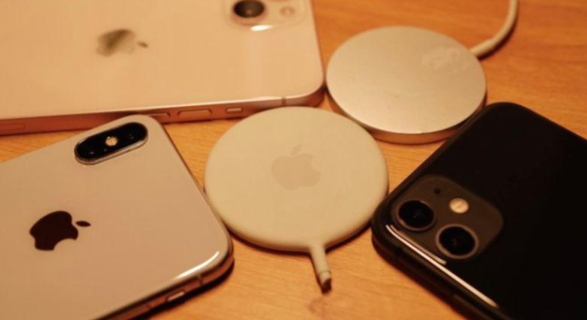 MagSafe 充电器早期原型曝光：采用橡胶材质，带有苹果 Logo