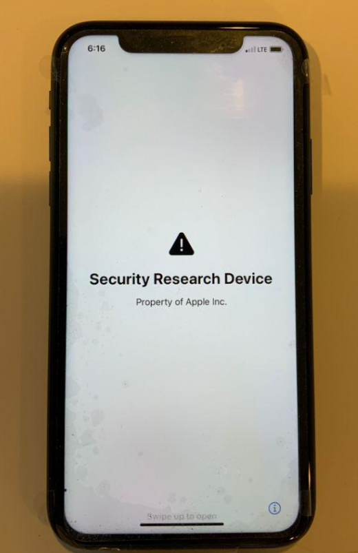 苹果接受“越狱”术语，用于挖掘漏洞的特殊版 iPhone 照片曝光