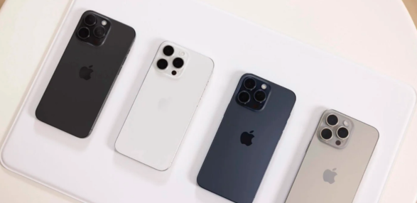 今年iPhone 16 Pro / Max颜色真好看，玫瑰色最抢手