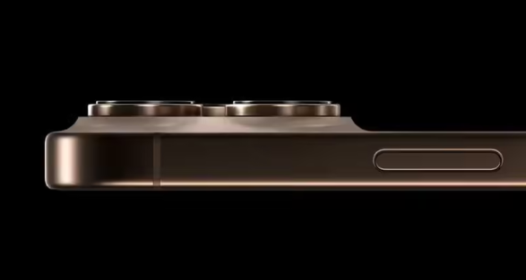 苹果 iPhone 17 Pro / Max 曝料：12GB 内存、A19 Pro 芯片、4800 万长焦，灵动岛变小