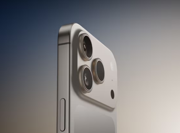 爆料：苹果 iPhone 17 Pro 后置摄像头面板与机身同色