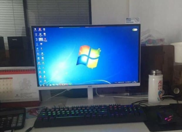 显示器