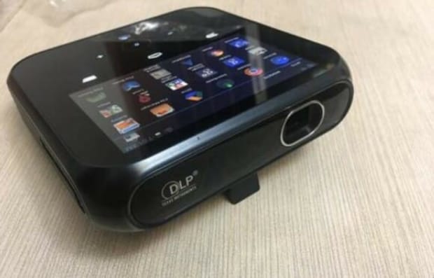 家用投影仪