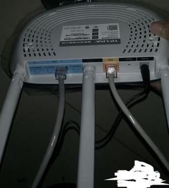 路由器如何连接网络 路由器如何连接网络