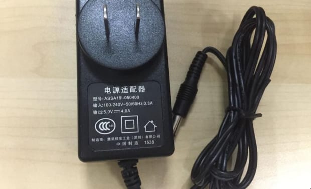 充电时有时显示没有找到电源适配器显示“电源已连接未充电”,适配器未连接怎么解决