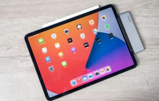 ipad突然黑屏开不了机怎么办
